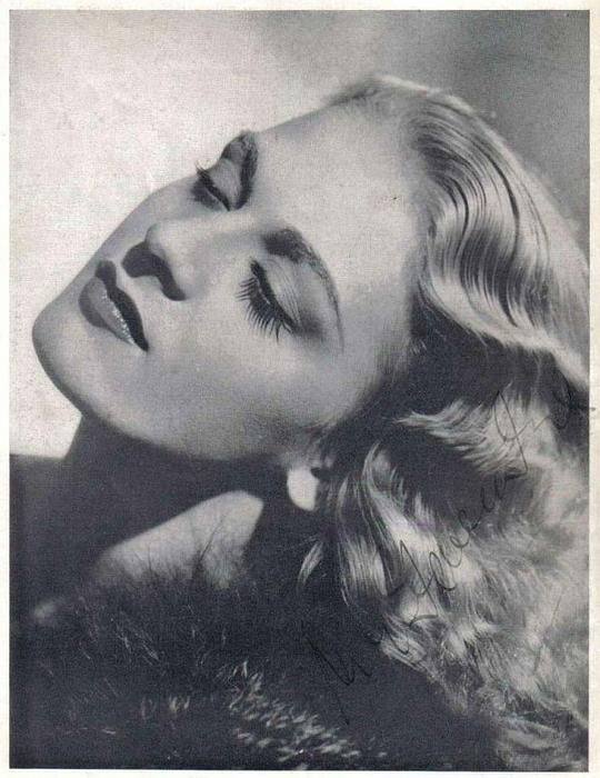 米娅·斯拉文斯卡 Mia Slavenska