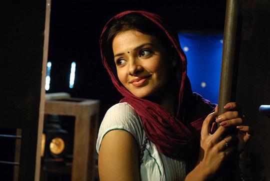 萨洛尼·阿斯瓦尼 Saloni Aswani