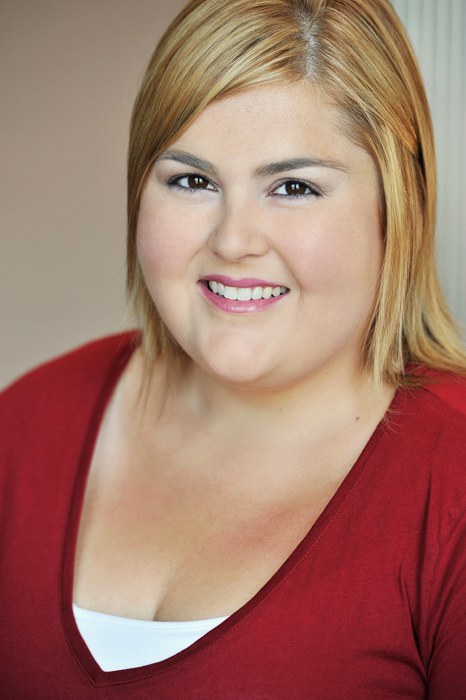 林赛·霍利斯特 Lindsay Hollister