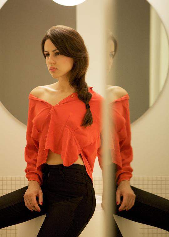 安内特·莫翰德鲁 Annet Mahendru