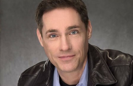 道格拉斯·麦可恩 Douglas McKeown