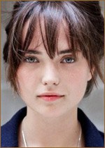 阿廖娜·康斯坦蒂诺娃 Alyona Konstantinova