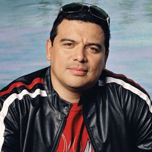 卡洛斯·曼西亚 Carlos Mencia