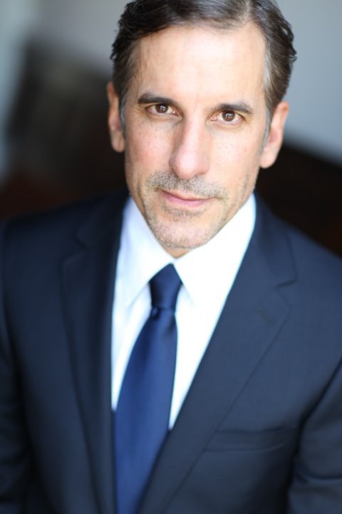 韦恩·佩雷 Wayne Pére