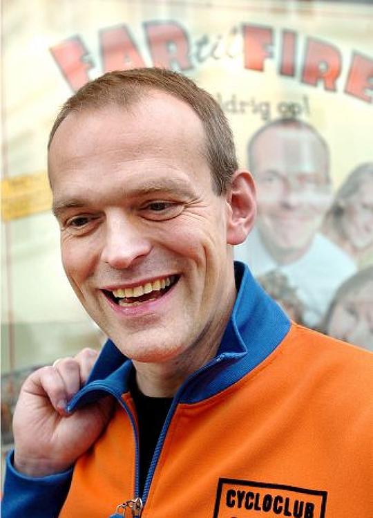 尼尔斯·奥尔森 Niels Olsen