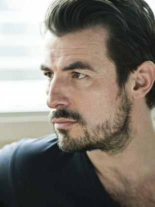 克莱斯·邦 Claes Bang