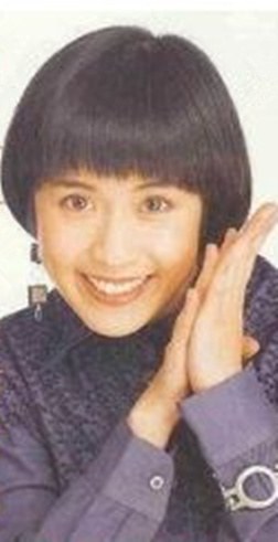 区海伦 Hoi-Lun Au