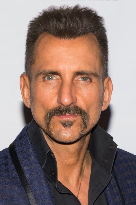 沃斯·史蒂文斯 Wass Stevens