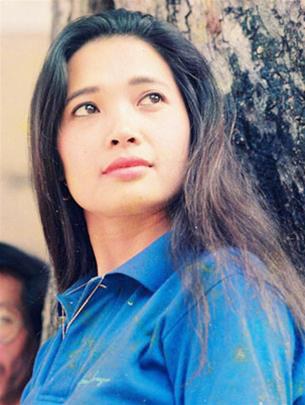 黎云 Van Le