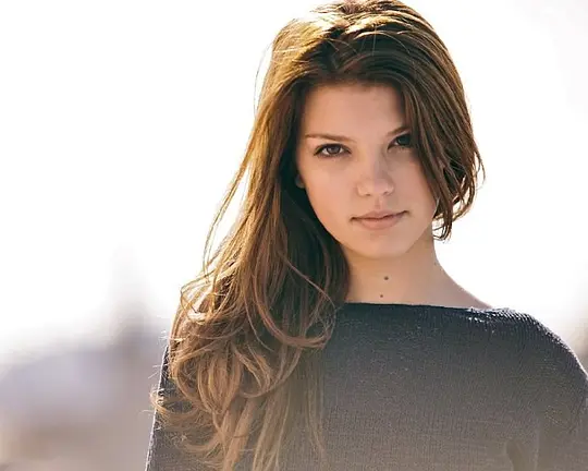 凯瑟琳·梅塞尔 Catherine Missal