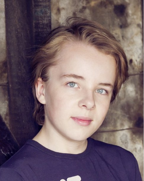 艾德·奥克森博尔德 Ed Oxenbould