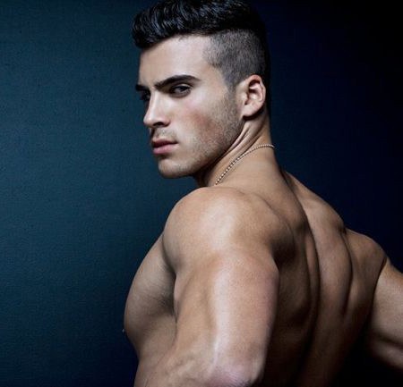 里奇·努佐莱塞 Richie Nuzzolese