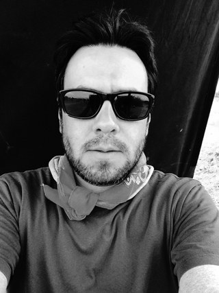 切尔索·R·加西亚 Celso R. García