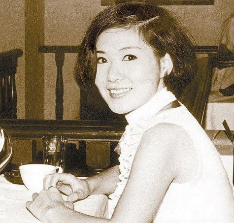 李司棋 Sze Kei Lee