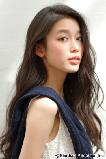 吉仓葵 Aoi Yoshikura