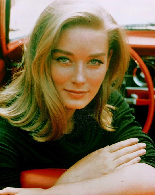 坦妮娅·玛蕾特 Tania Mallet