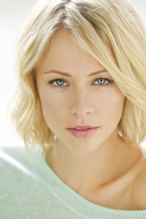 艾米莉·蒙塔盖 Emily Montague