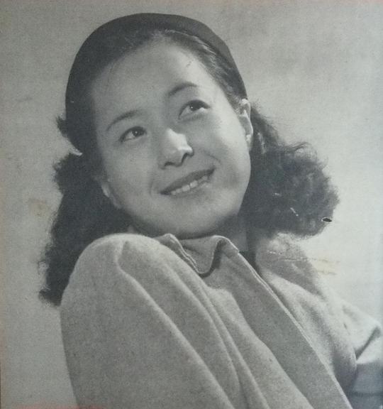 丹阿弥谷津子 Yatsuko Tan'ami