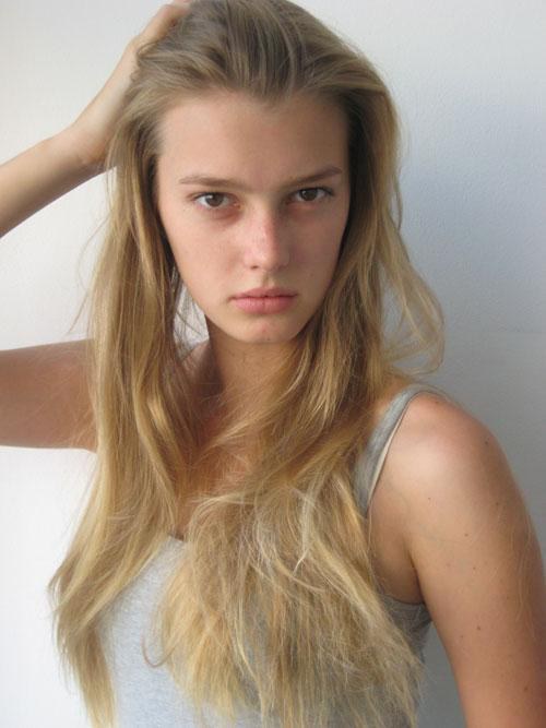 维多利亚·伦佐娃 Viktoriya Runtsova