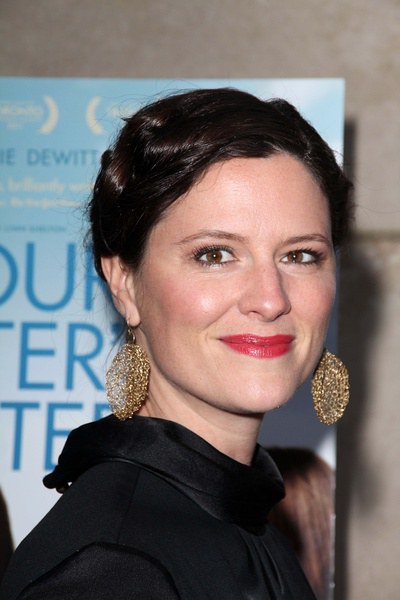 珍妮弗·拉弗勒 Jennifer Lafleur