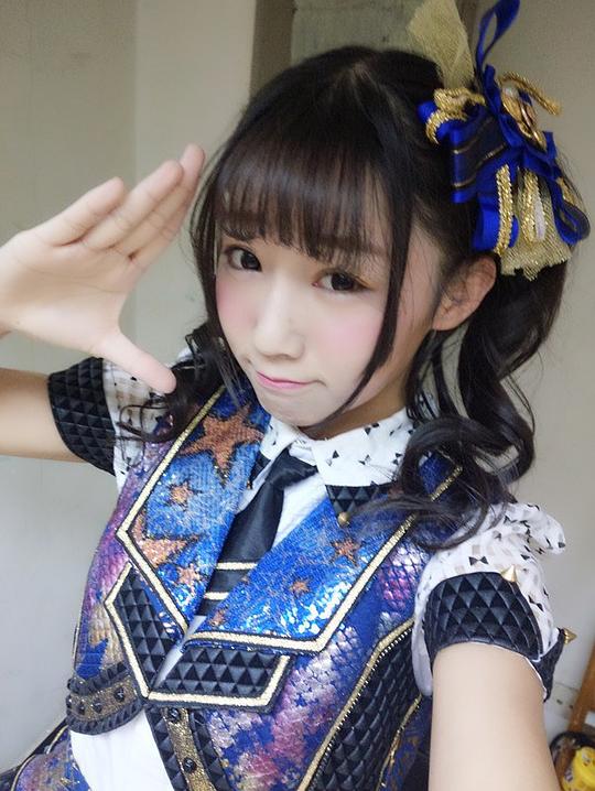 周怡 Yi Zhou