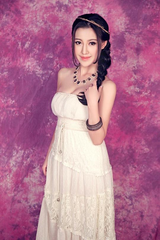 闫美伊 Meiyi Yan