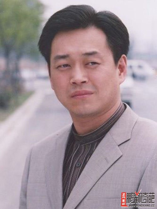 卢钲 Senbao Lu