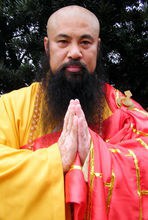 李昱孚 Yufu Li