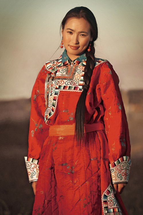 乌兰其其格 Wu Lan Qi Qi Ge