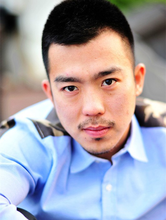 李珀 LI Po