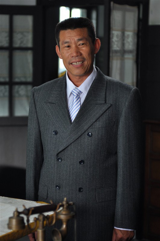 杨清文 Qingwen Yang