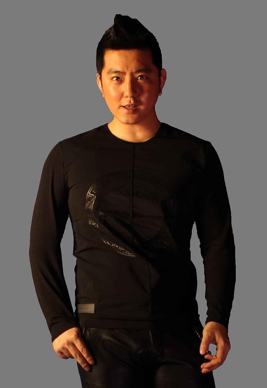 李鹤楠 Henan Li
