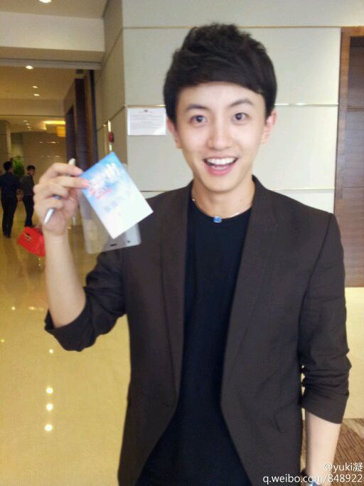 陈默 Mo Chen