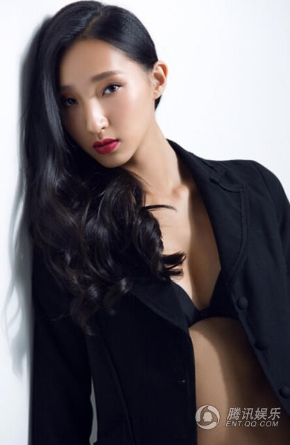 王雯诗 Wenshi Wang