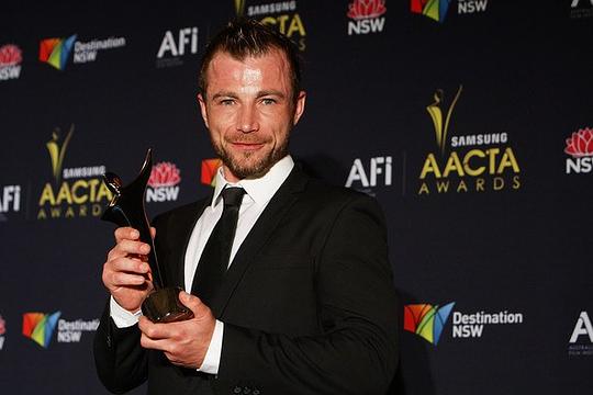 理查德·考索恩 Richard Cawthorne