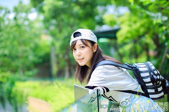 董艳芸 Yanyun Dong