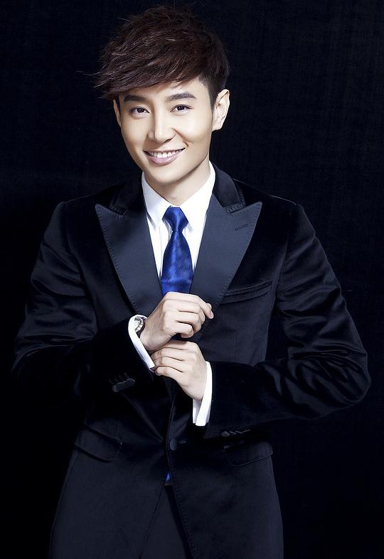 李昕亮 Xinliang Li