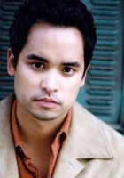 拉蒙·德·奥卡姆博 Ramon De Ocampo