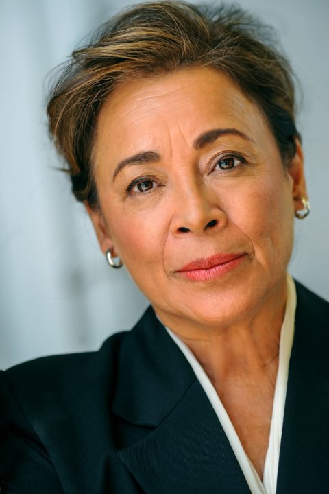 阿尔玛·马丁内斯 Alma Martinez