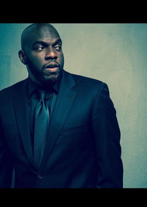 奥马尔·J·多尔西 Omar J. Dorsey