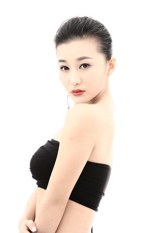 任添琪 Tianqi Ren