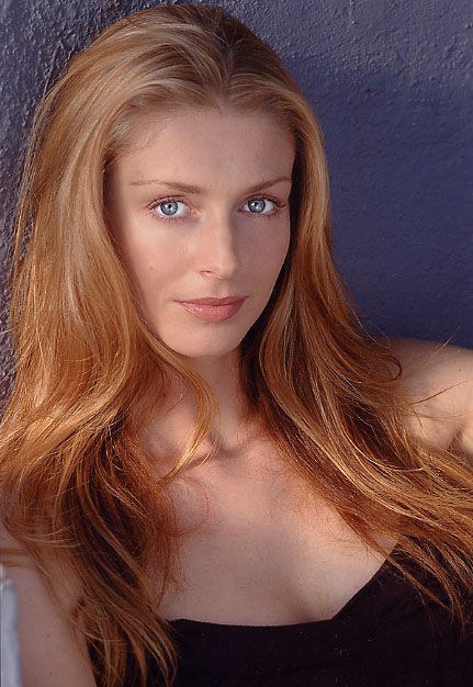 简雅·拉诺 Jenya Lano