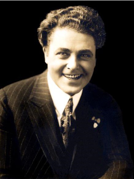 威廉姆·法纳姆 William Farnum