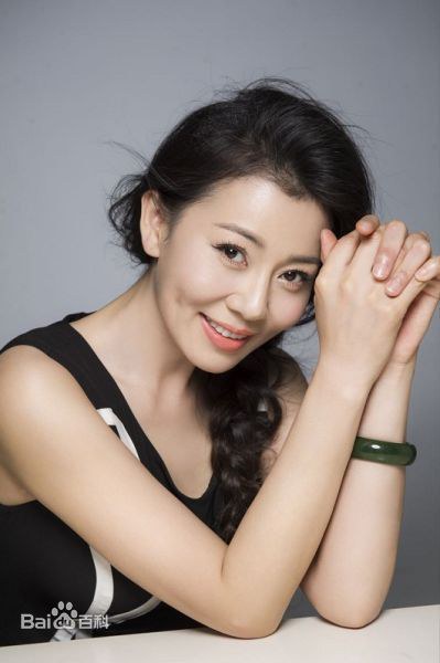 张雅萌 Yameng Zhang