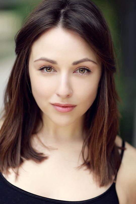 妮可拉·珀塞纳 Nicola Posener