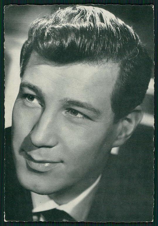 汉斯约格·费尔麦 Hansjörg Felmy