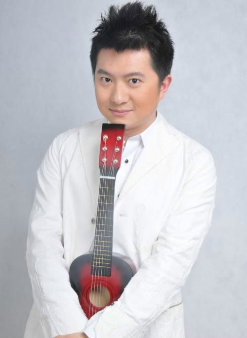 耿晨晨 Chenchen Geng