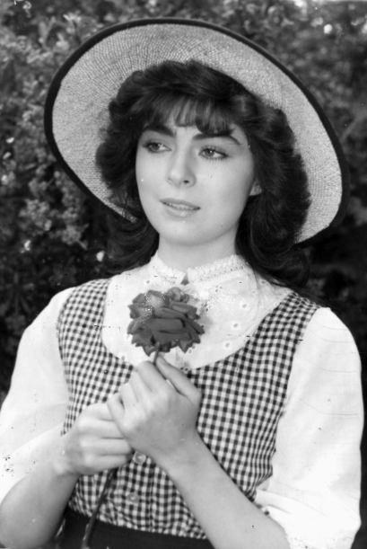 维多利亚·拉弗 Victoria Ruffo