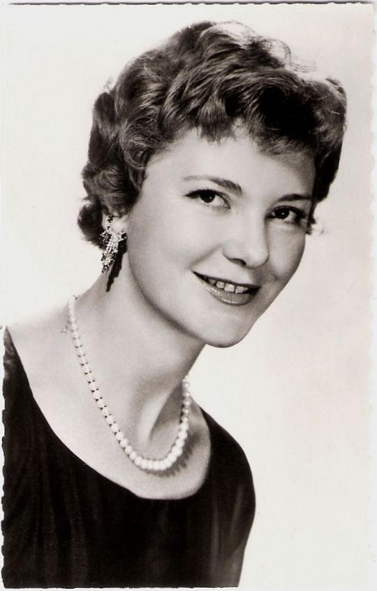 索菲·德马雷 Sophie Desmarets