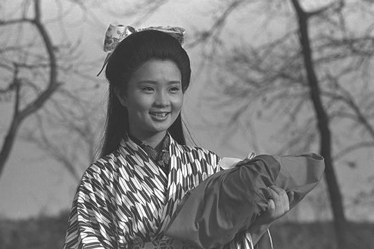 樫山文枝 Fumie Kashiyama